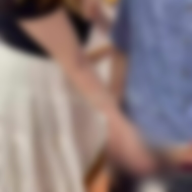 約1年ぶりにアダショ露出💖
20代前半の男の子の🍌お触りさせていただきました〜💓
Hugのおっぱいも触ってもらいまし