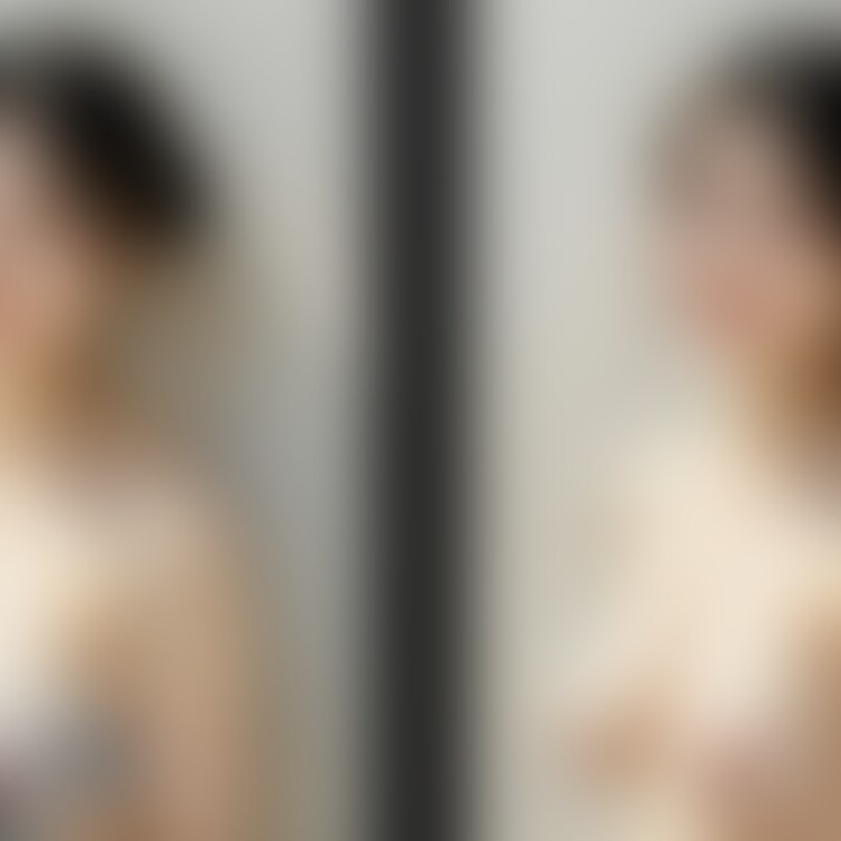着衣と脱衣を並べた画像です。画像№622
