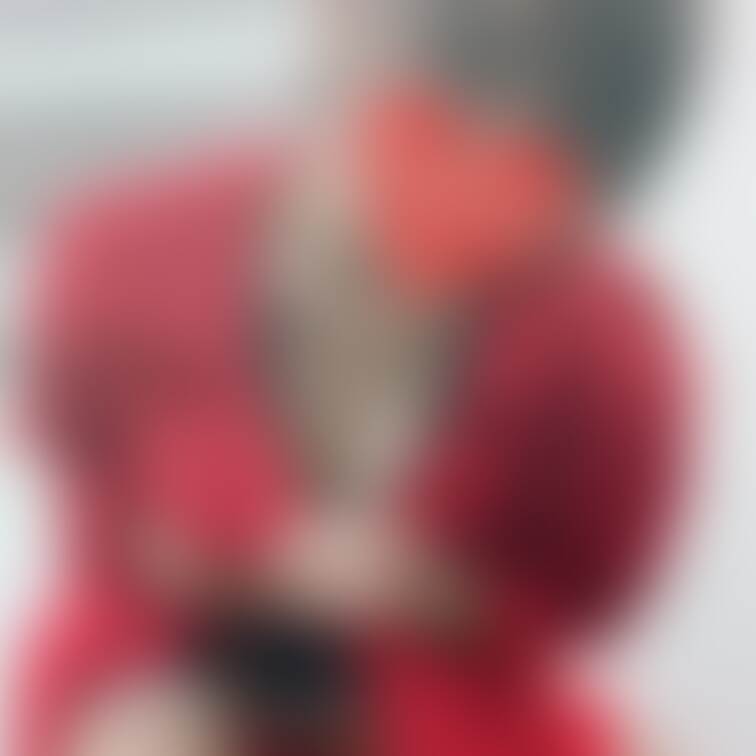 (*´˘`*)ベルサイユのばら展！
今月末から大阪でも開催です💕

🐒ーと・73グループ🥀
🌹ベルサイユのばらコ