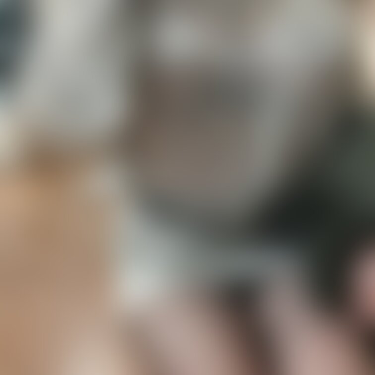 ドリンクコーナーで
ちょっと一休み
脱いじゃいました!
後ろの男性チラチラ見てる