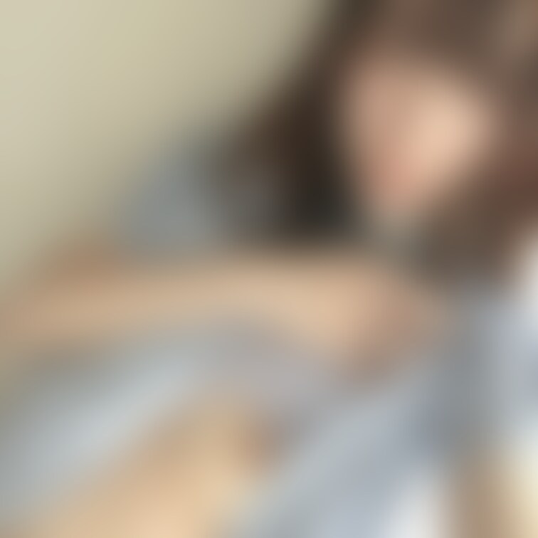 ニップルピアス見せつけ