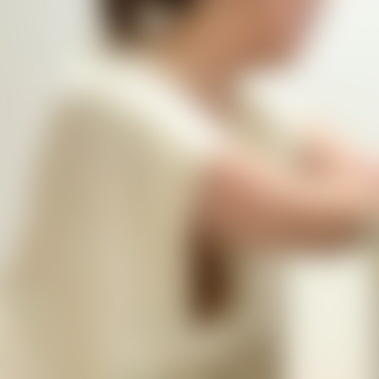 こっそりと😊
#パイチラ #○○○