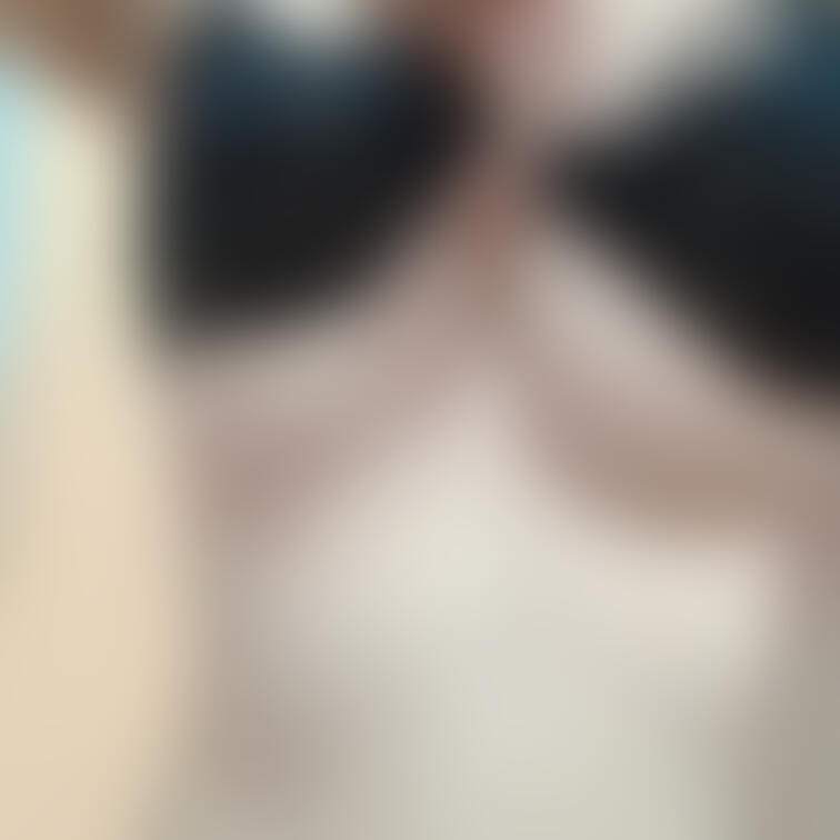 本日もむちむちのゆあです🙈
太ももとお腹がとくにやばいよね🥺🥺

お風呂上がりに写真撮りがち🙈💗

