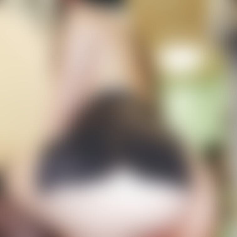 魅惑のおマンけつ♡
最近おしり好きのお○○○さんによく褒められる♡
騎乗位で鍛えられてるかも♡