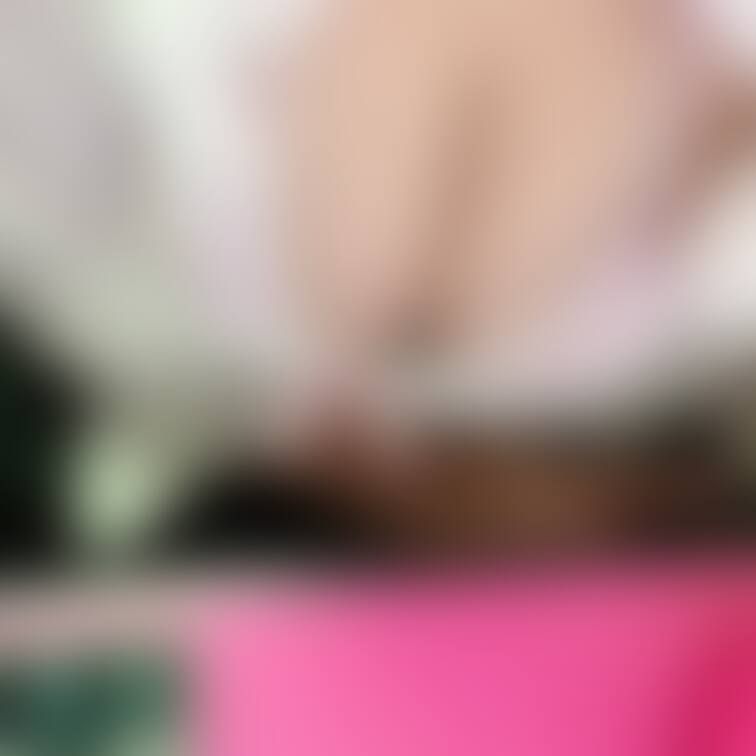 ちょっと見えてる////