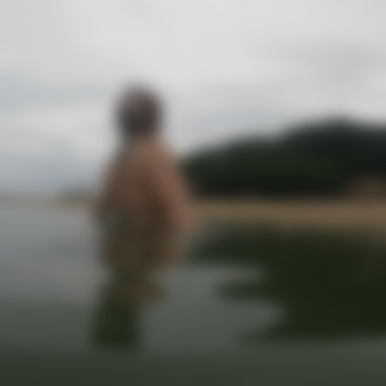 🏖でまさかの…
おっぱいポ○○○❗
#ビーチ　#野外　#露出　#人妻　#中出し