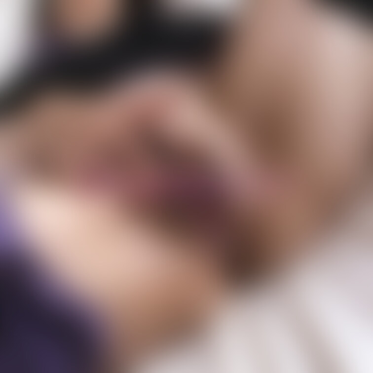 お潮いっぱい吹いちゃったので…🥺💦💦💦
お掃除して欲しいにゃ🐈💕
りこのフェロモン味わってみてね❣️