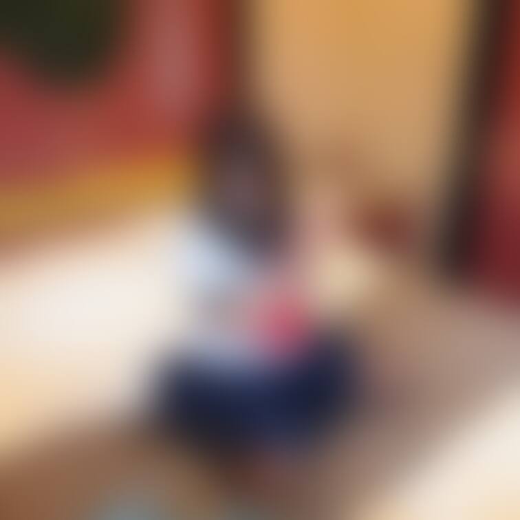 過去の削除写真の再投稿です。(2023年7月投稿)
セーラー服を着た熟女を鎖で・・・②