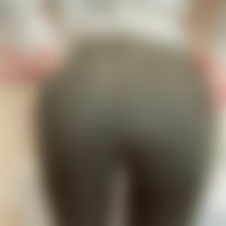 珍しくパンツスタイル🥰👖