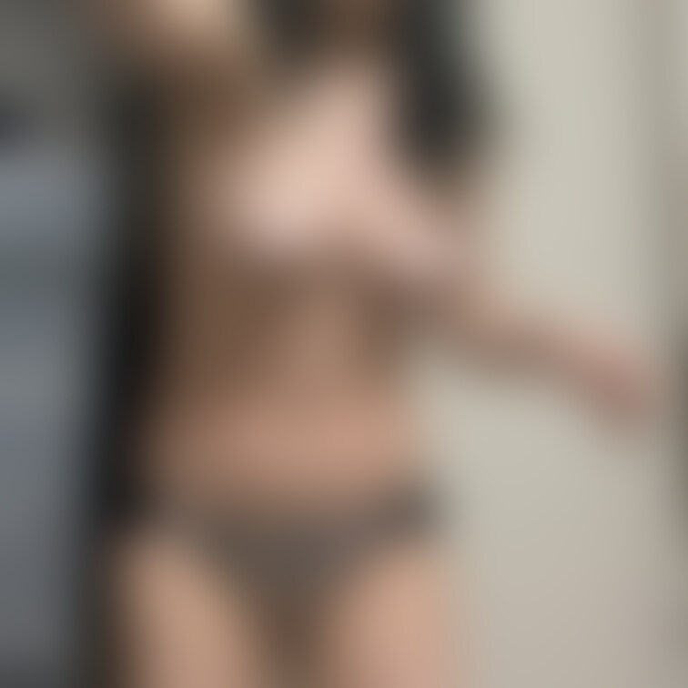 こんな妻の姿を見て、どんな事を妄想しますか？？