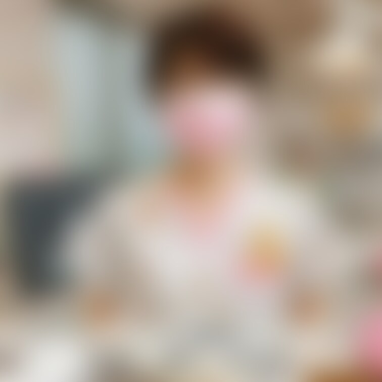 【おとな・こども歯科クリニック】
歯科医師紹介①
当院では小児歯科をメインに診療を行っていますが、大人の方で