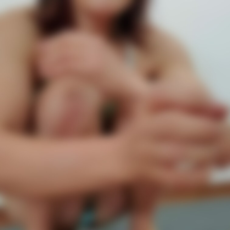 休憩中に動画チェック☝️
照明があるとキレイに動画撮れるね😄
明るさって大事だな～✴️