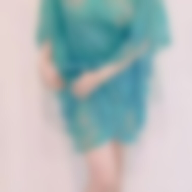 ガウンを脱ぐだけだけど全て見えてる26秒💓