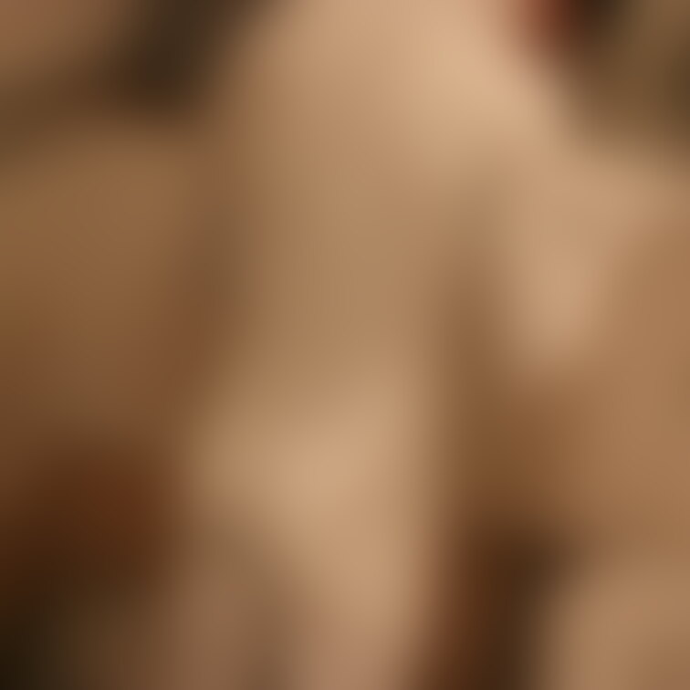 【イケメンペイント】
 メッシーを嫌がる友達にペイントを塗りました！
 ゴールドプランでは大量に写真を公開します！
