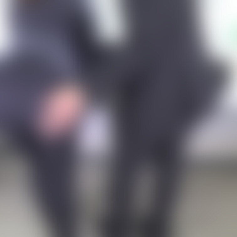 パンツスーツ美尻を痴.漢したら、責め好きOLさんの性欲誘発(1) パンティーライン、社内セクハラ編
サンプル
本
