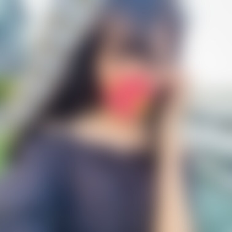 フォロワーの皆様こんにちは。今日は除夜の足日記です。先月の25日にmyfansに初投稿をして、今日でちょうど一ヶ月が経過