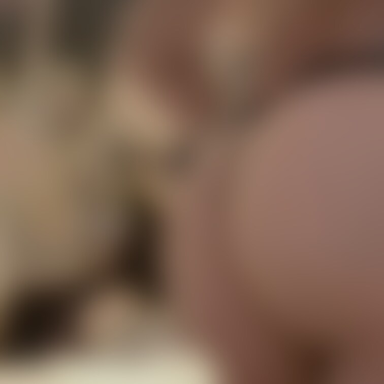 【　ぷり尻🍑　】

、、このお尻で4545されたい人〜？
