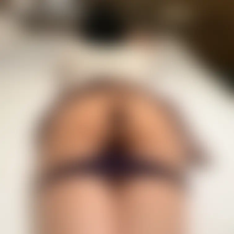 27歳のOL。会社で一日頑張ってきたお尻の穴は臭い!
