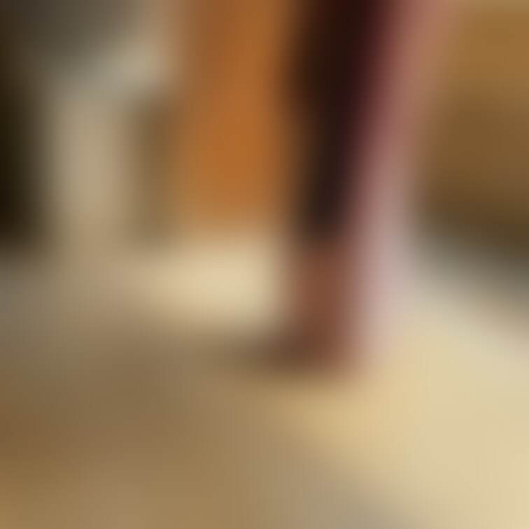 先日の旅行での写真です。
お風呂に入るのに浴衣をぬぐところ😊