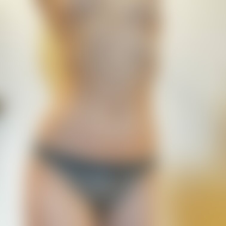 可愛いTバックでしょ？🙈
ちなみにこの写真はお風呂上がりです。笑

いいねで応援して貰えたら嬉しいです🥰