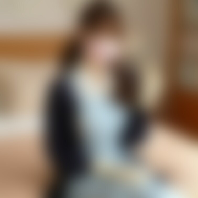 歯医者さんごっこ、彼女、自宅、白衣、エプロン、カーディガン、マスク、ゴム手袋、花柄