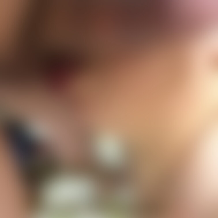 玉を舐めるのも、好き❤️
玉を2つ舐めたいな。