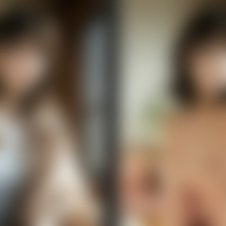 着衣と脱衣を並べた画像です。画像№1058