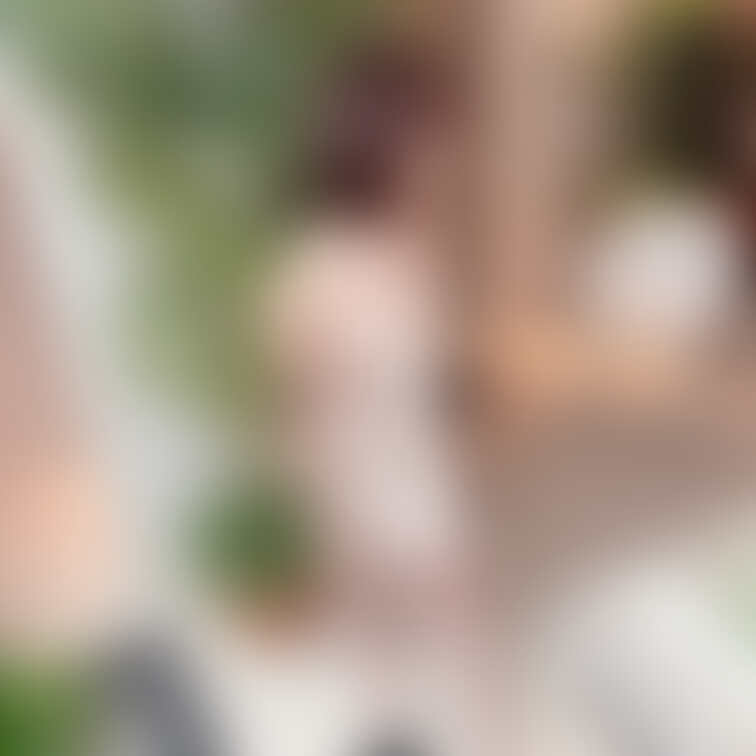 どんのポーズがいいのかな♡♡