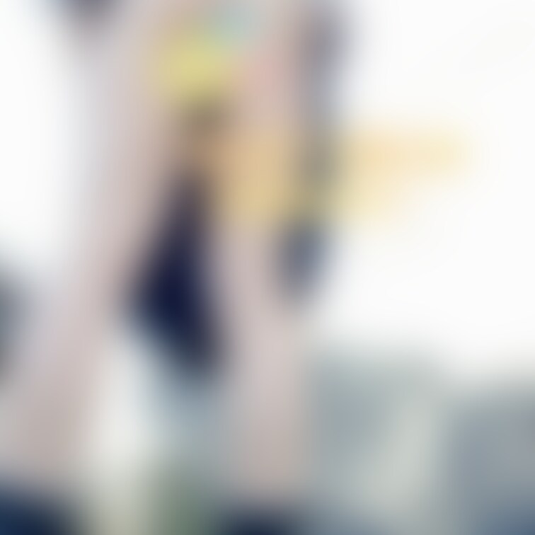 🥰Smileぷらん🥰
会社のお昼休憩にお散歩してついでに露出🙈💞風は冷たいけどお日様でてて気持ちよかったよ☀️。°