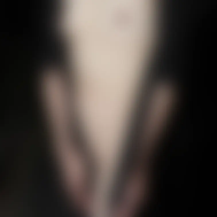 相変わらずの貧乳と垂れた乳首
これを乳首の個性と受け入れてくれる方だけ存分にご覧ください(ˊo̴̶̷̤  ̫ o̴̶̷