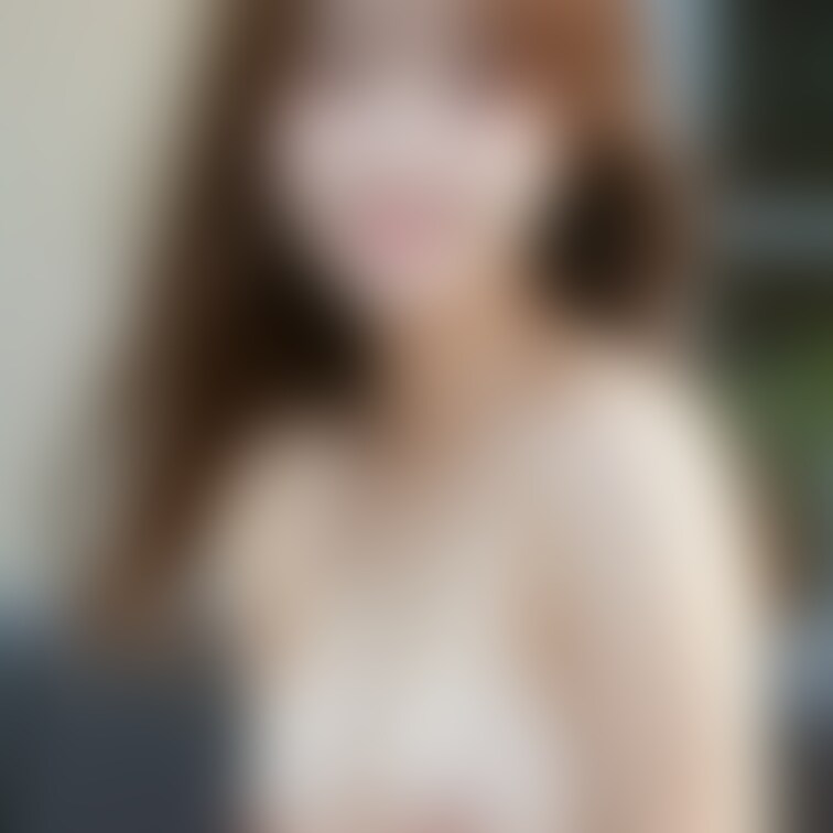 りさのおっぱい、横から見ても大きいでしょ？