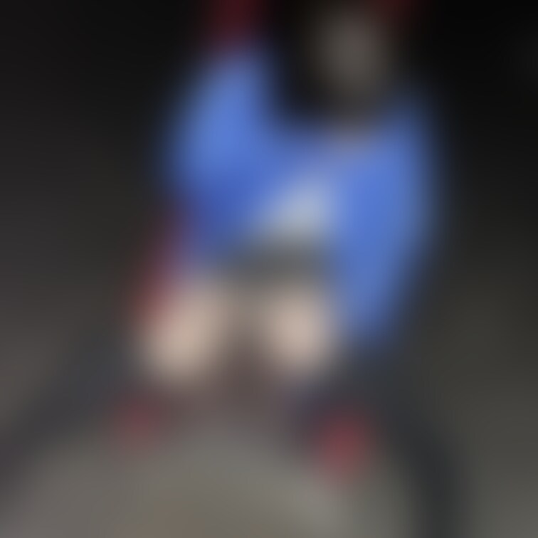 昨日の♡

あもちゃん夜の公園でビクビク///
イッちゃったのかな？
よく見ると、、、♡