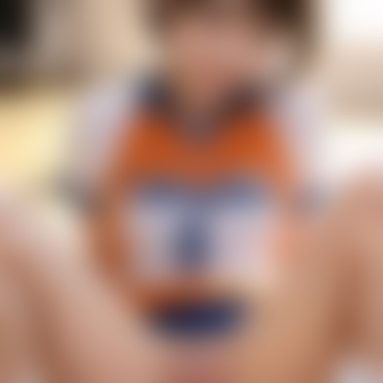 バレー選手風コスプレの○○○美女
・この作品はフィクションです。実在の人物団体などとは関係ありません。
・全ての