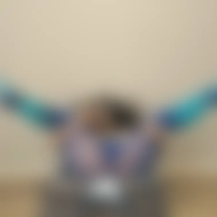 ノーパンパンストはカメラのシャッター音で濡れる…💦💙