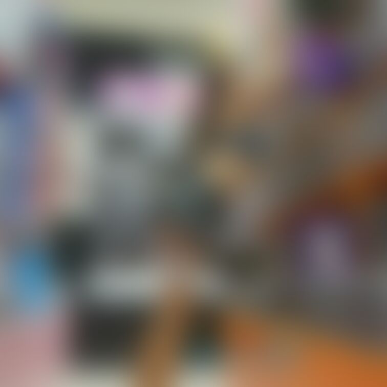DVD選んでないで見に来てくださいね💕