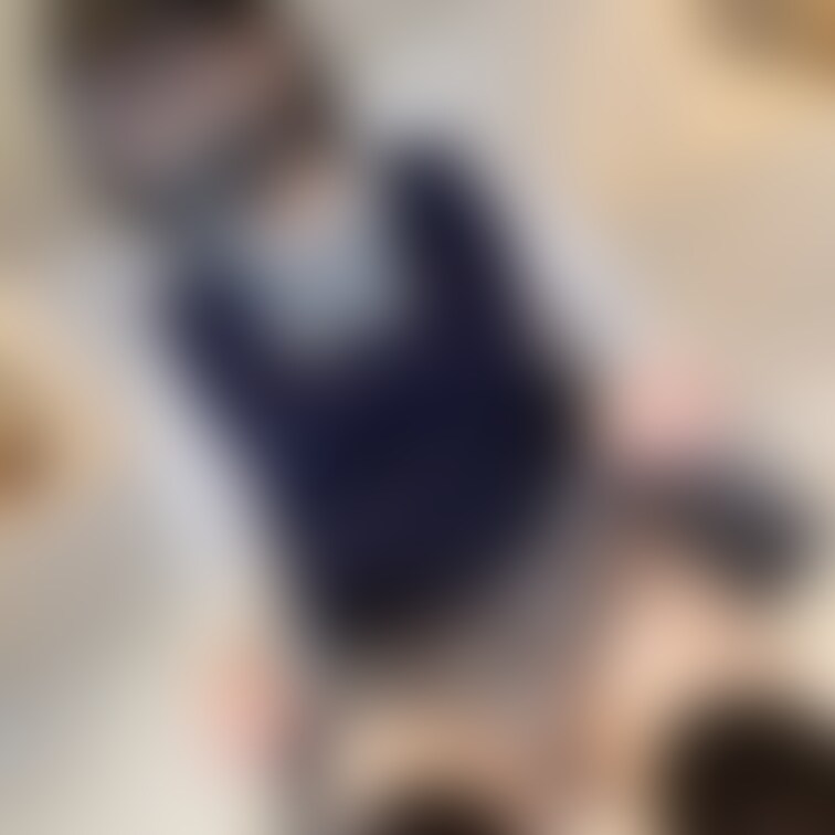 これ以上めくっちゃだめだよ？^ - ^