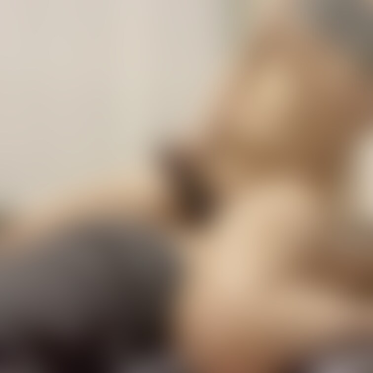 騎乗位中に電マ当ててイッちゃった💓シリーズ最終回でお腹にぶっかけられるところまでみれます🫶騎乗位しながら電マ当てちゃいま