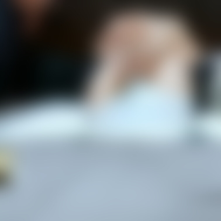 編集中の動画の手コキシーン切り抜き。握ってシコシコ🤤🤤 はい、すみません。編集お待たせしているのでがんばります。進捗わか
