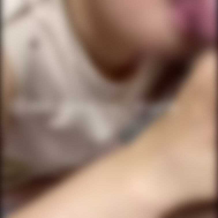 新しいワンピで試し撮りフェラ💞
どうかな？かわいい？💋