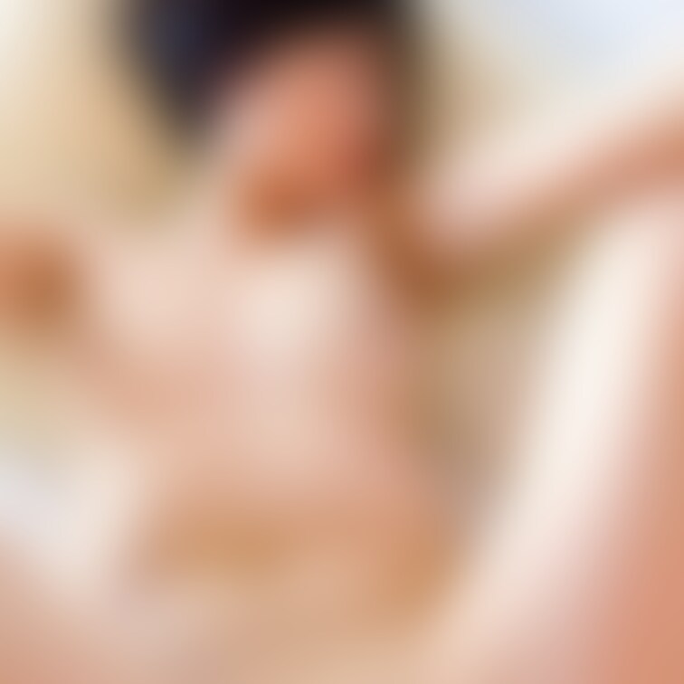 ご閲覧者の立場では情婦となるアラフォー熟女である。
ゆっくり前戯から妻の肉体隅々まで緊張をほぐせば、心地良い喘ぎ声が寝室