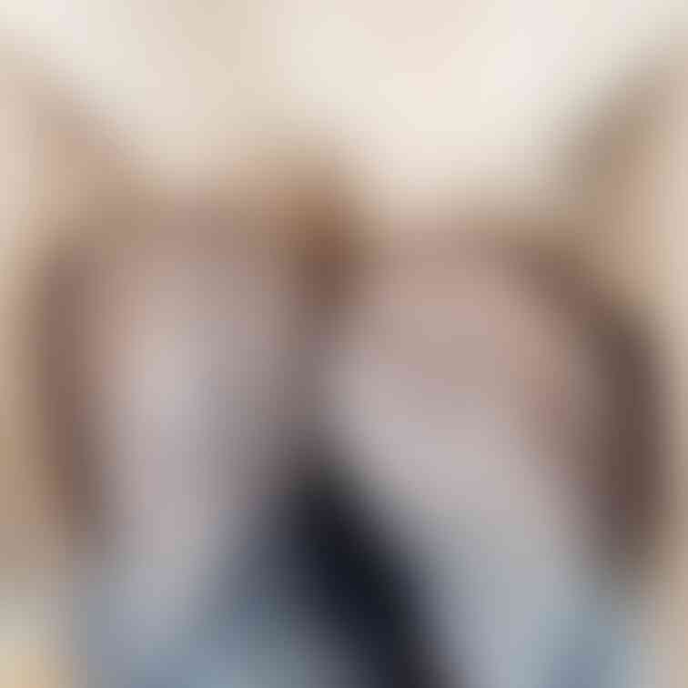 網タイツの画像だよ〜( ˶ ̇ᵕ​ ̇˶)おっぱいもだしちゃった