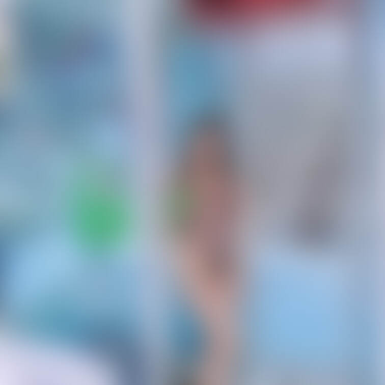 電話ボックスで📞🔞