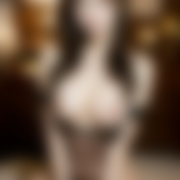 ベットで…

#淫乱
#爆乳
#おっぱい
#人妻
#ドM
#素人
#美女