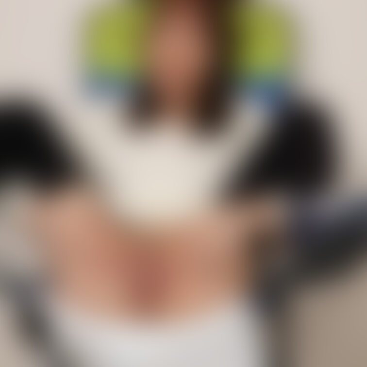 【Premium model】
#034_HIROKO　美人ママのM字で大放尿 Plemium編（5/11ページ）
