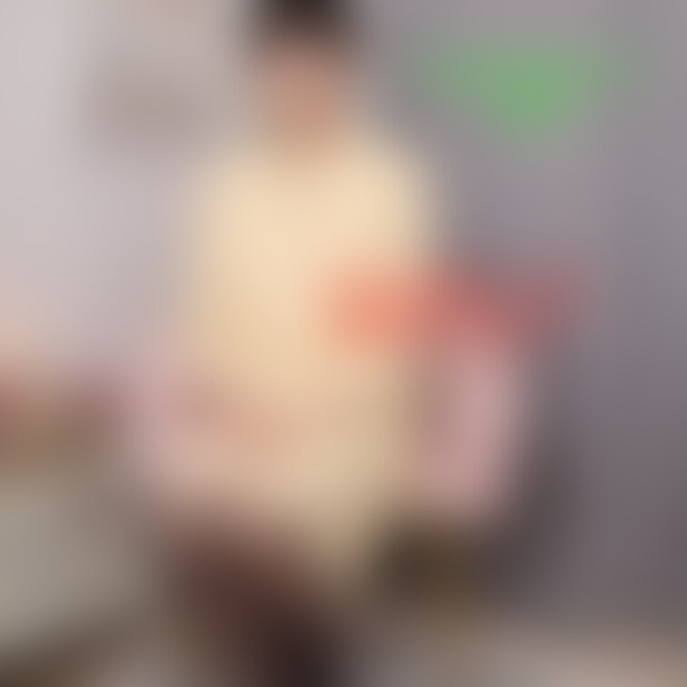 #027 KEIKO「KEIKOママ M字でくぱぁ」(16ページ)
KEIKOママさん続編(^_-)-☆
このシ