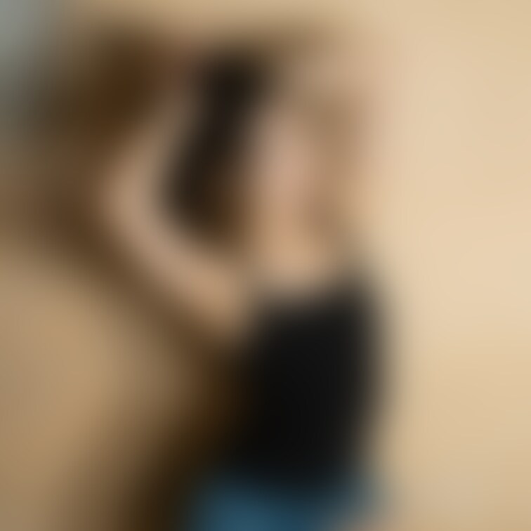 おすまし顔なのに、ちらりしていて
恥ずかしいです🥹
