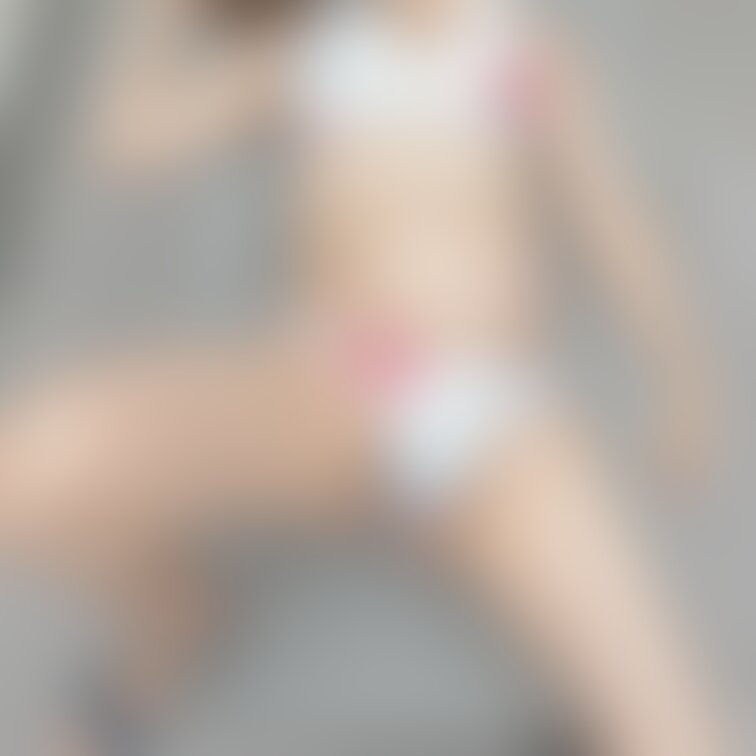 押し倒されちゃった😳○○○していいよ😌