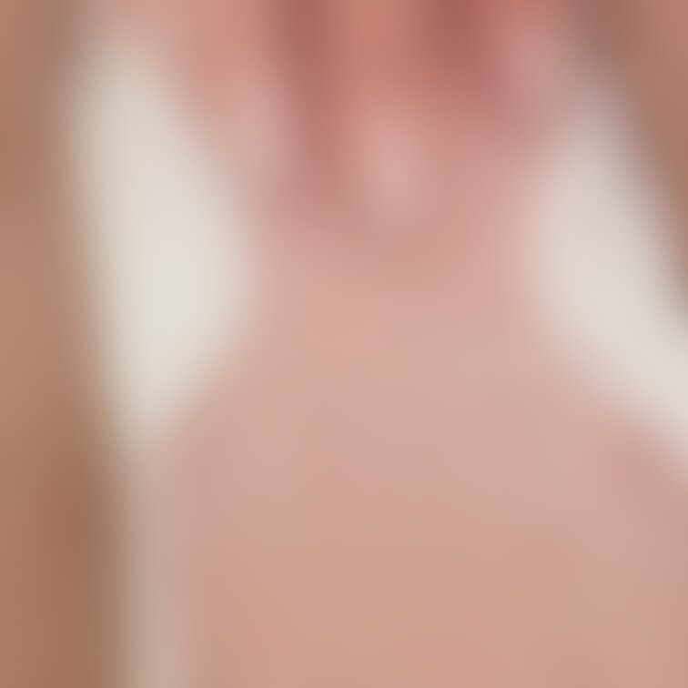 昨日は性欲👿凄いなと思ってたらやっぱり女の子の日きた🥺うちの旦那さんはお構いなく入れてくるけど🥺💕💕💕💕