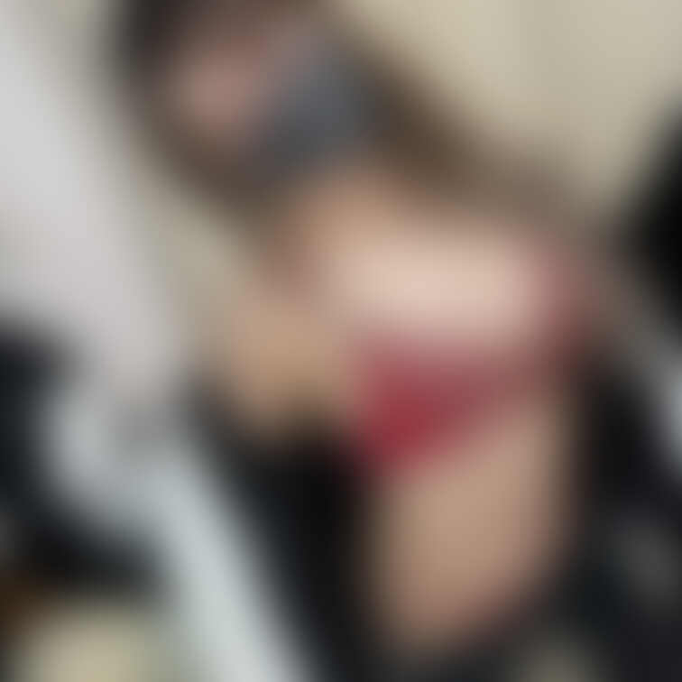 おはよｰ❤️
昨日動画出してまｰす🫶

てか、全裸よりこんなのがﾑﾗﾑﾗしない？🤤