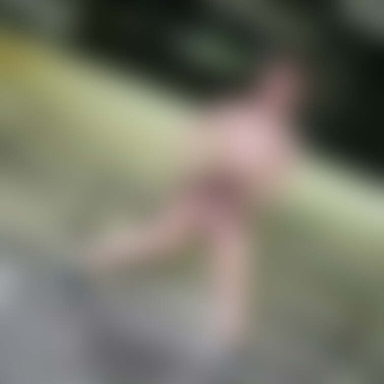 いつも見て下さってる方ありがとうございます☺️今年、、、、ハメ撮り投稿したい！🥺🥺🥺
